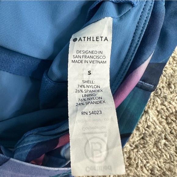 Athleta Malibu Printed One Piece Swimsuit Make A Splash Cool small sporty race - Picture 10 of 10